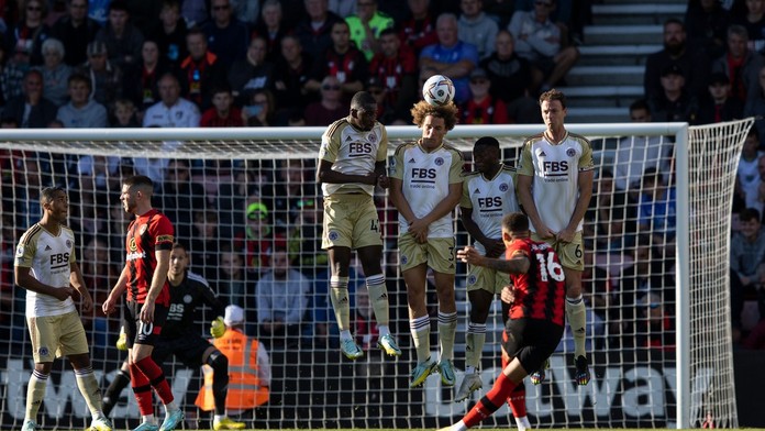 „Svätcom“ proti City modlitby nestačili, na rade je Arsenal. Leicester prišiel o víťazstvo za trinásť minút