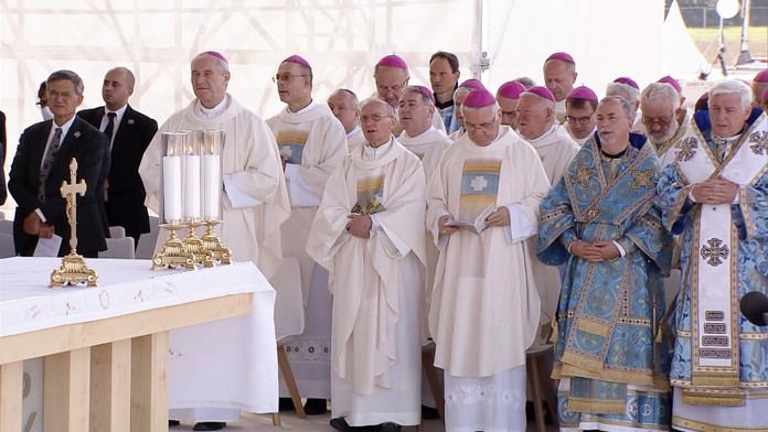 Bezák medzi biskupmi