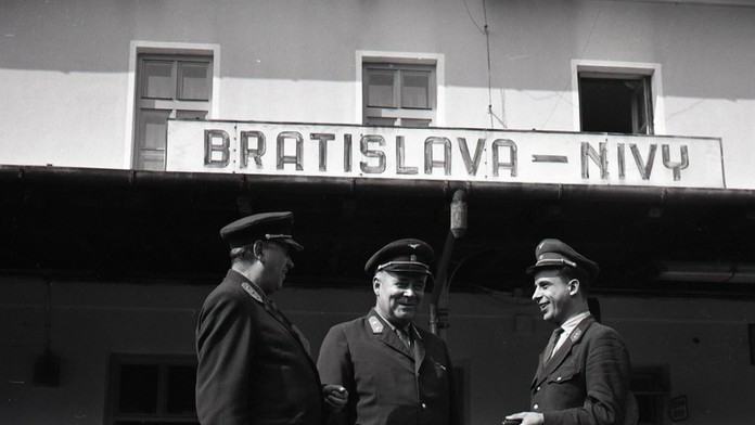 Od konskej železnice až po multifunkčnú stanicu. 