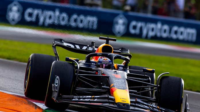 Suverén Verstappen ovládol aj VC Talianska a vytvoril nový rekord F1