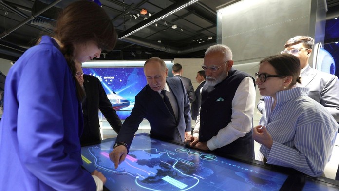 Mýtus o Putinovi ako skvelom stratégovi sa rúca. Chytil sa do vlastnej pasce, tvrdí analytik