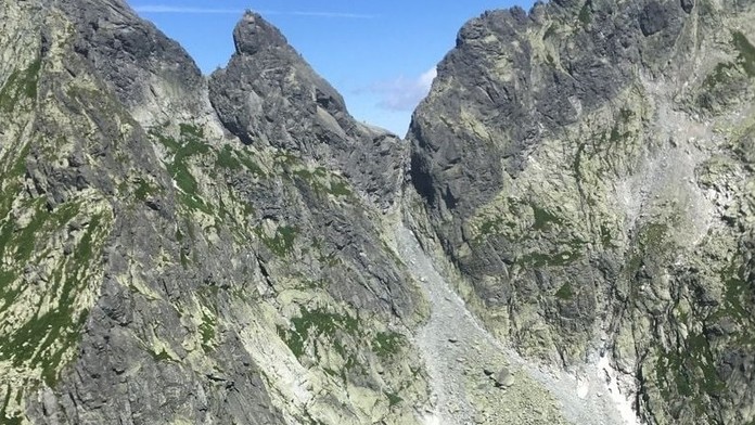 Poľský horolezec neprežil pád z tatranského vrcholu Žabí kôň.