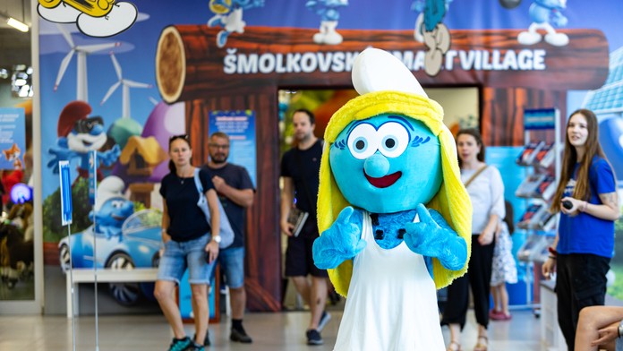 Šmolkovia budú deti baviť aj cez prázdniny, počas leta si všetci užijú veľa zábavy!