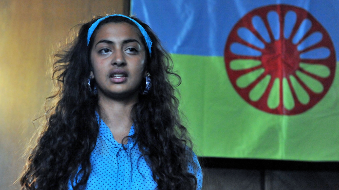 Mladá Rómka - ilustračné foto