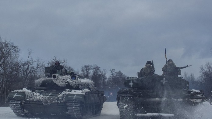 Postoj Západu k Ukrajine sa môže čoskoro zmeniť. Podľa odborníka by na mier najviac tlačili tieto krajiny