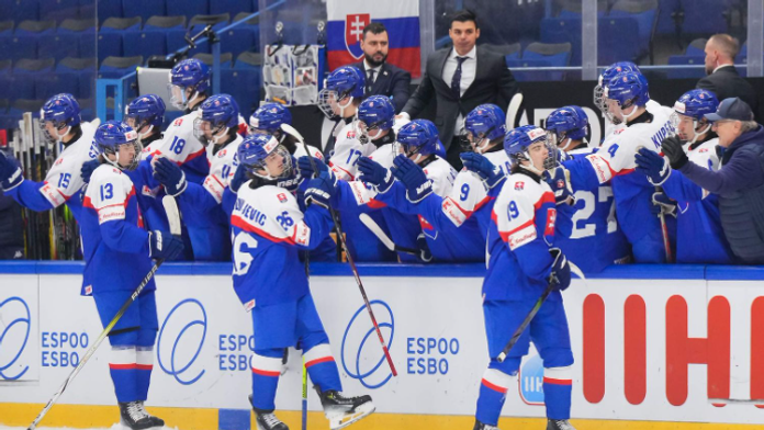 Slovenskí hokejisti do 18 rokov 