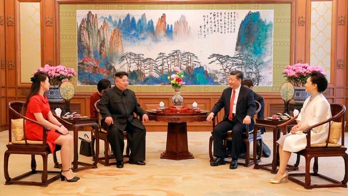 Severokórejský vodca Kim Čong-un a čínsky prezident Si Ťin-pching.