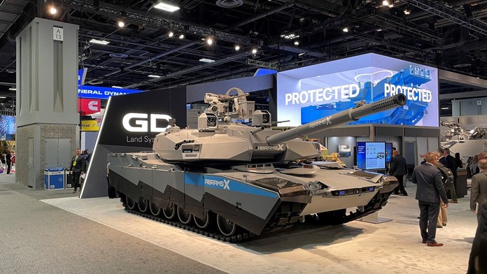 USA ukázali svoj najmodernejší tank AbramsX. Oproti predchodcovi má byť ľahší, rýchlejší aj úspornejší
