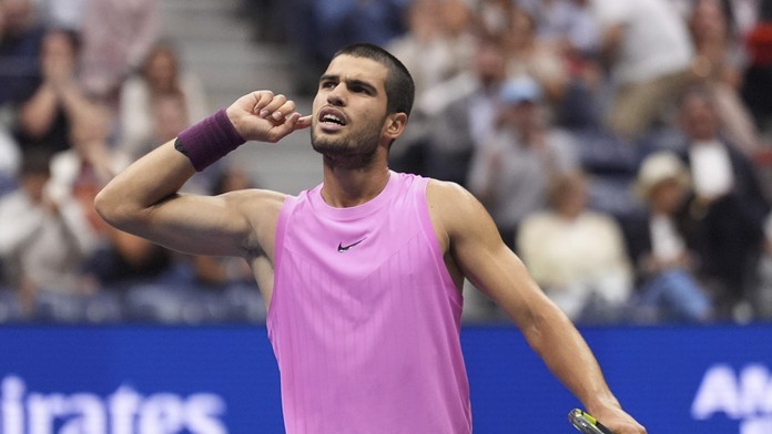 Alcaraz triumfoval vo finále US Open. Španiel bude novou svetovou jednotkou