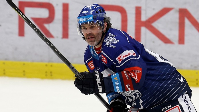 Vážne zdravotné problémy legendárneho hokejistu. Jaromír Jágr už viac ako mesiac nehral