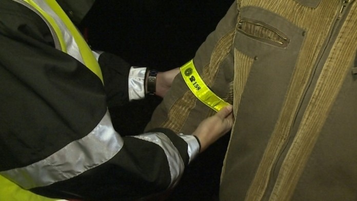 Mrtvi chodci a reflexne pasky