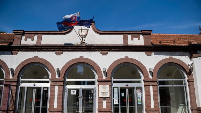 Budova, v ktorej sídli Ministerstvo obrany SR na Kutuzovovej ulici v Bratislave.