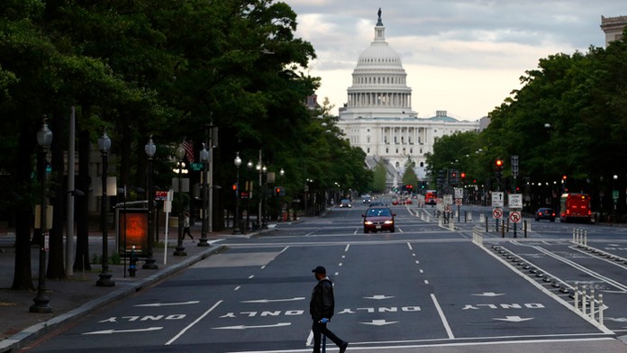 Pennsylvania Avenue Northwest vo Washingtone.