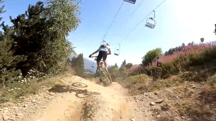 Peter Sagan počas adrenalínovej jazdy.