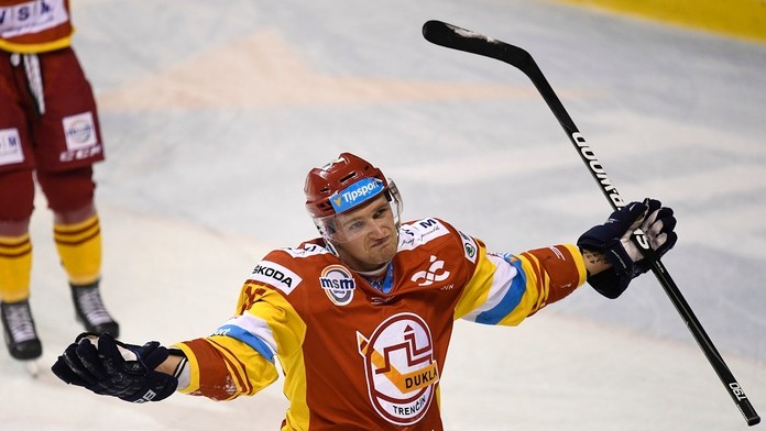 Sami Khedira oslavuje gól