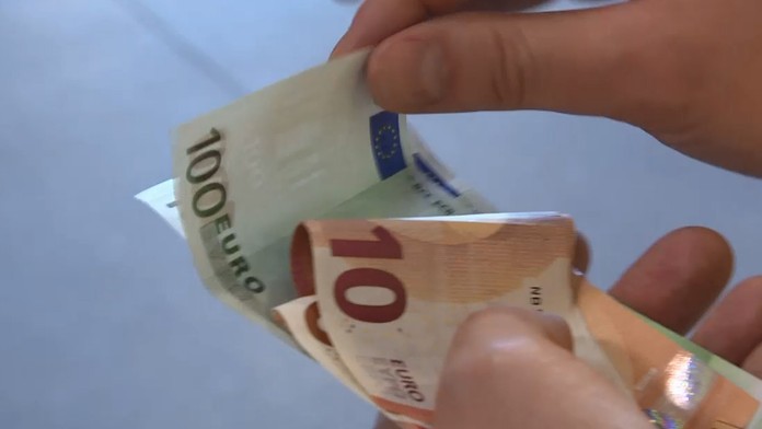 Hromadná žaloba na štát: Slovákov lákajú na nový podvod