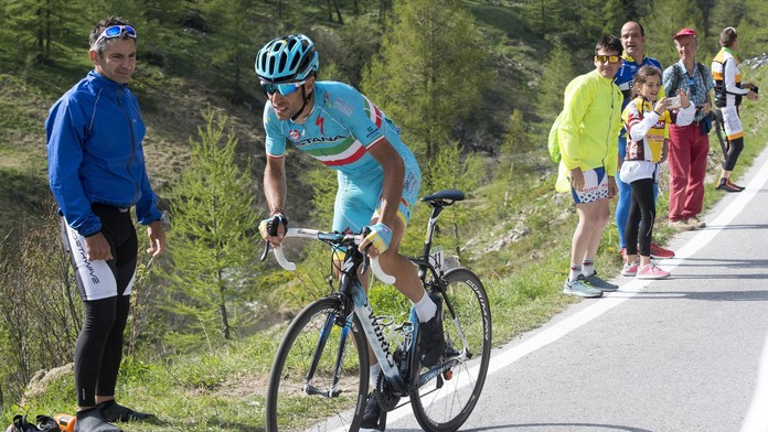 Vincenzo Nibali rozhodol o svojom triumf na Giro D'Italia v stúpaní v 20. etape.