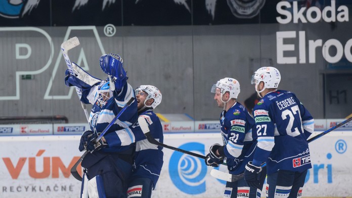 V Nitre po víťaznom góle tuhla krv v žilách. Fanúšik spadol do davu ľudí z poriadnej výšky