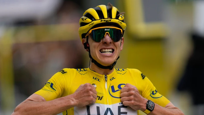 Víťazovi Tour de France uniesli sesternicu. Jeho strýko viní extrémistický kult