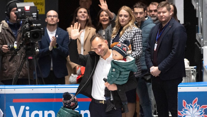 Poďakovanie Andrejovi Sekerovi za reprezentáciu.