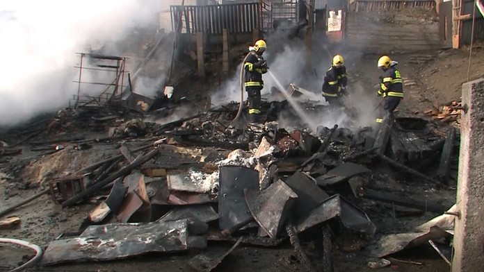 Požiar zachvátil rómsku osadu.jpg