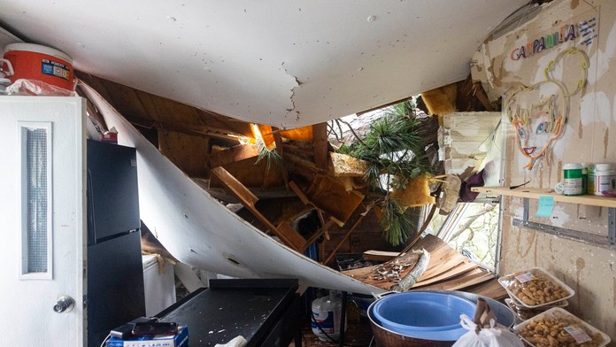 FOTO: Americký Michigan zasiahlo sedem tornád. Počas búrky zahynuli ročné a trojročné dievčatká