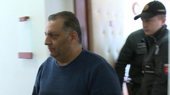 Starosta obvinený z obchodovania s drogami sa postavil pred súd