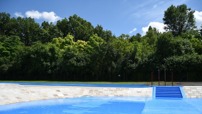 Do parlamentu sa chcú dostať ďalšie nové strany.