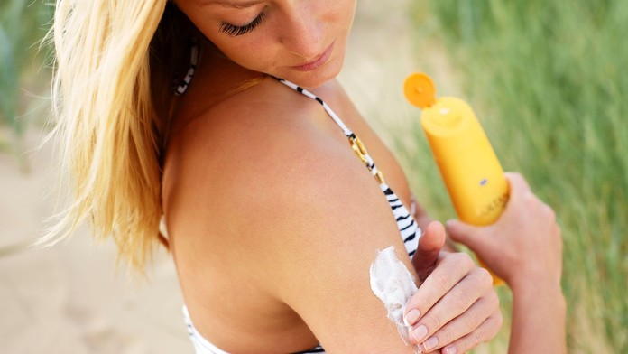 Opaľovacie krémy (ilustračná snímka)