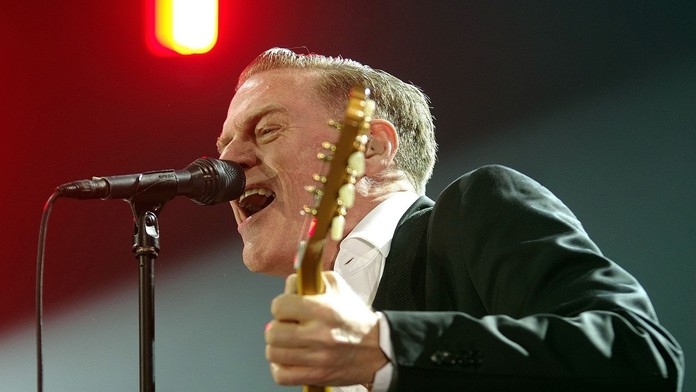 Bryan Adams na archívnej snímke.