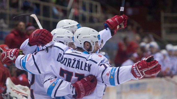 Oslavy v Pchjongjangu.