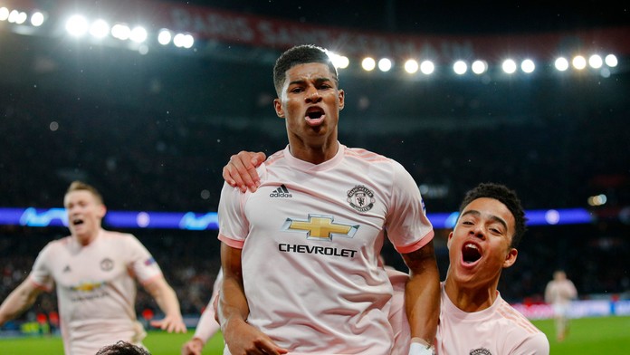 Romelu Lukaku z Manchesteru United oslavuje gól v odvete osemfinále LM na pôde PSG.