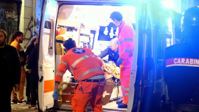 V Miláne bodné zranenia pred Ligou majstrov. Do nemocnice museli previesť aj policajta