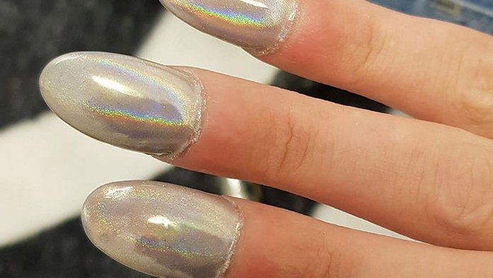 Nevydarená manikúra