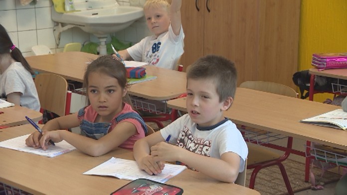 Povinný krasopis na školách nebude: Zelenú má moderné písmo