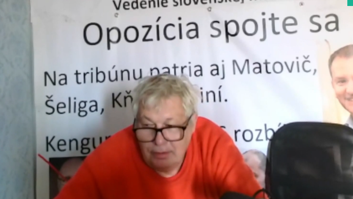 Muž za schvaľovanie atentátu na Roberta Fica skončil za mrežami.