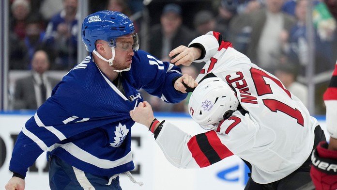 Na snímke Šimon Nemec pri bitke s s Maxom Domim.