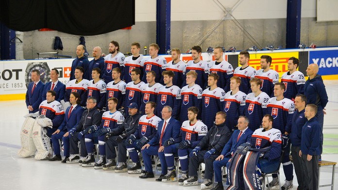 Na snímke slovenský tím počas oficálneho fotografovania na 81. MS v ľadovom hokeji.