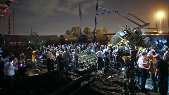 V americkej Philadelphii sa vykoľajil vlak.