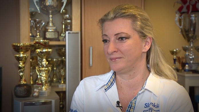 Martina Sulovská - majsterka sveta v elektronických šípkach. 