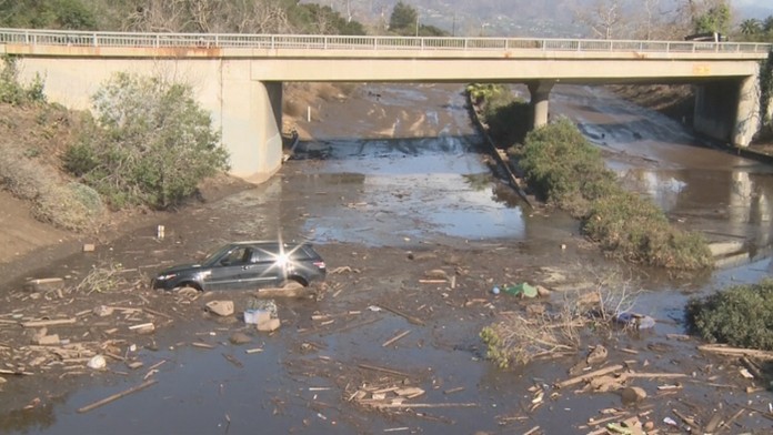 Zničená Kalifornia.