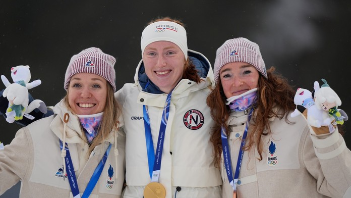 V šprinte triumfovala Kirkeeideová. Všetky slovenské biatlonistky postúpili do stíhačky