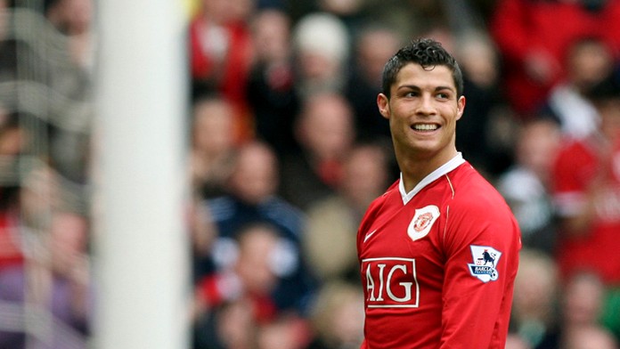 Na archívnej snímke zo 17. marca 2007 hráč Manchester United Cristiano Ronaldo.