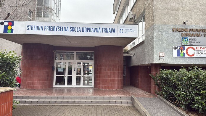 Stredná škola v Trnave