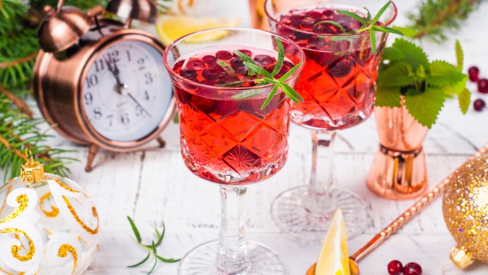 Reportéra televízie Al Jazeera prekvapilo zemetrasenie poćas živého vstupu.