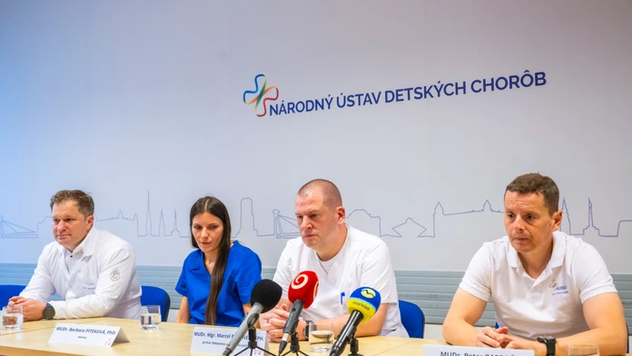 Slovenskí lekári podali dieťaťu experimentálnu liečbu. Stalo sa tak druhým na svete, ktoré ju dostalo