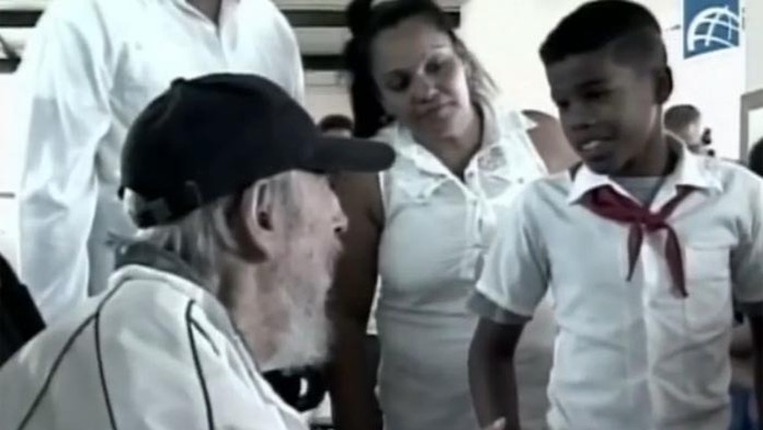 Fidel Castro sa objavil na verejnosti.