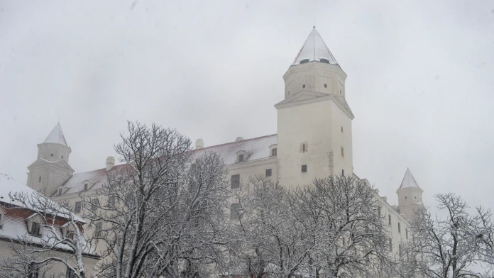 Nádejí na snehovú zimu sa zrejme musíte vzdať. Meteorológovia zverejnili prvú predpoveď