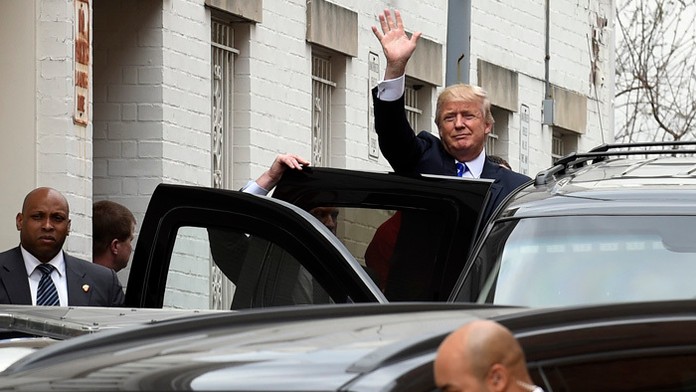 Donald Trump vyhlásil, že Japonsko a Južná Kórea by sa mali vyzbrojiť jadrovým arzenálom, aby mohli čeliť hrozbám zo strany Seve