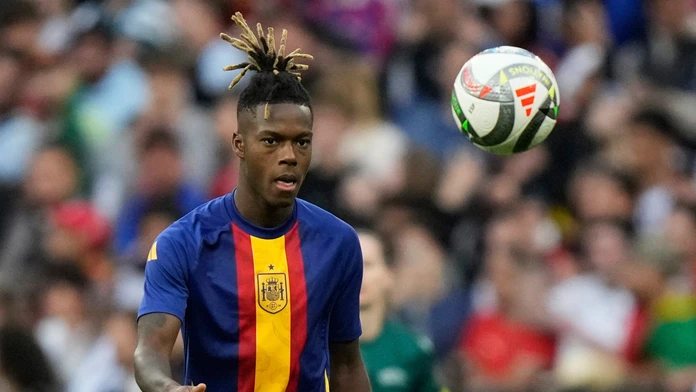 Barcelona napokon hviezdnu posilu nezíska. Nico Williams sa dohodol s Bilbaom na dlhodobej zmluve